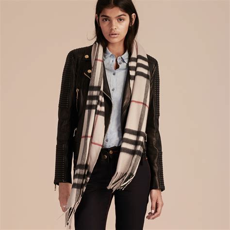 womens burberry scarves|burberry scarf women classic.